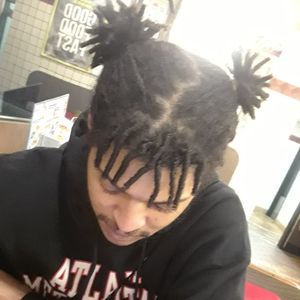 Meet your Posher, Justin